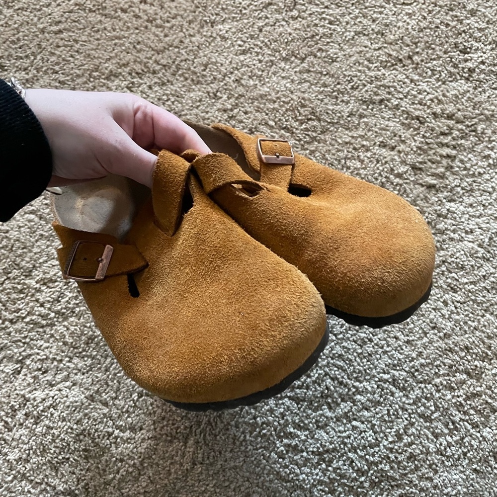 Birkenstock Clogs in Mink